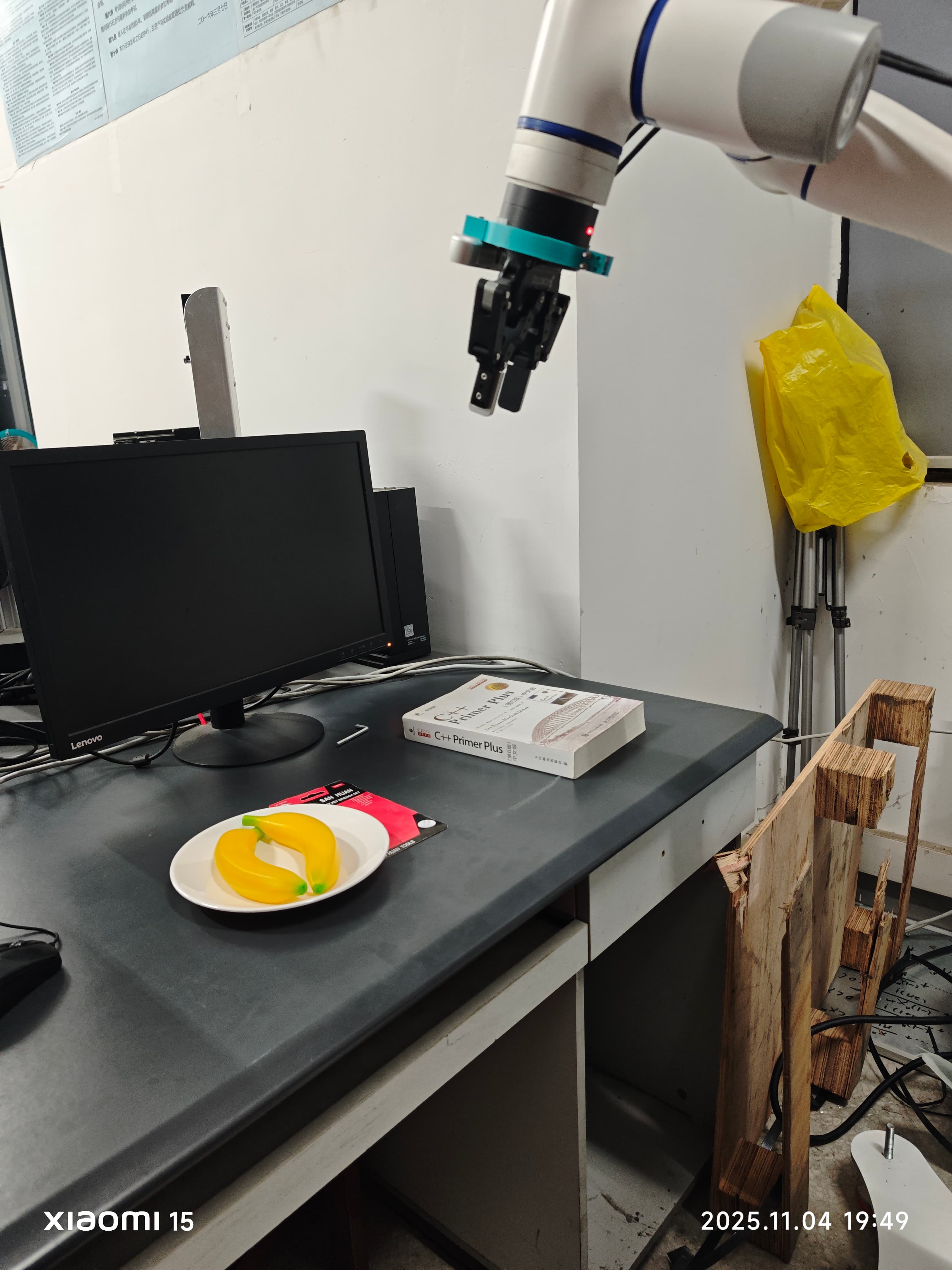 π0 VLA Real-Robot Reproduction 2