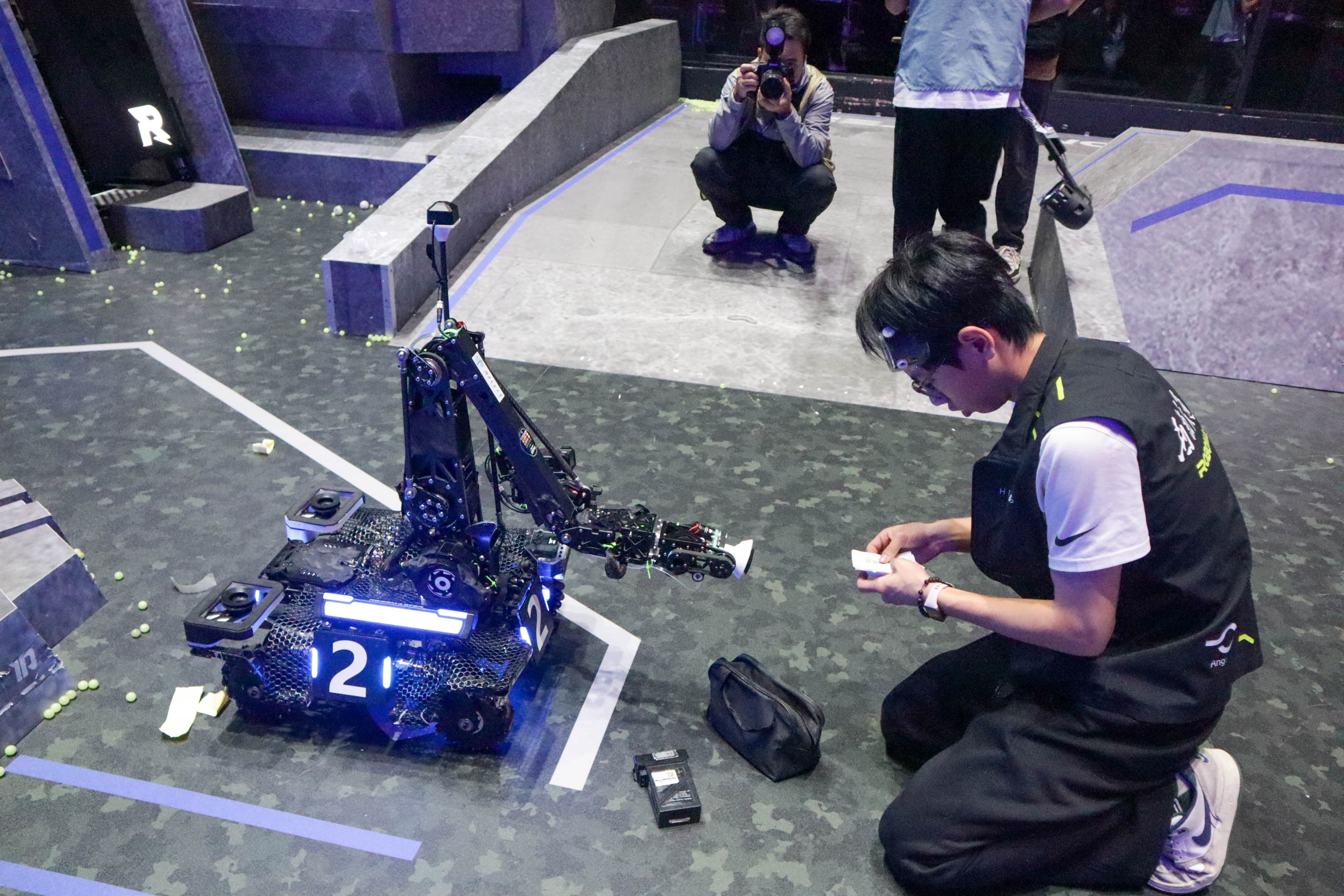 RoboMaster 7-DoF Arm Engineer Robot